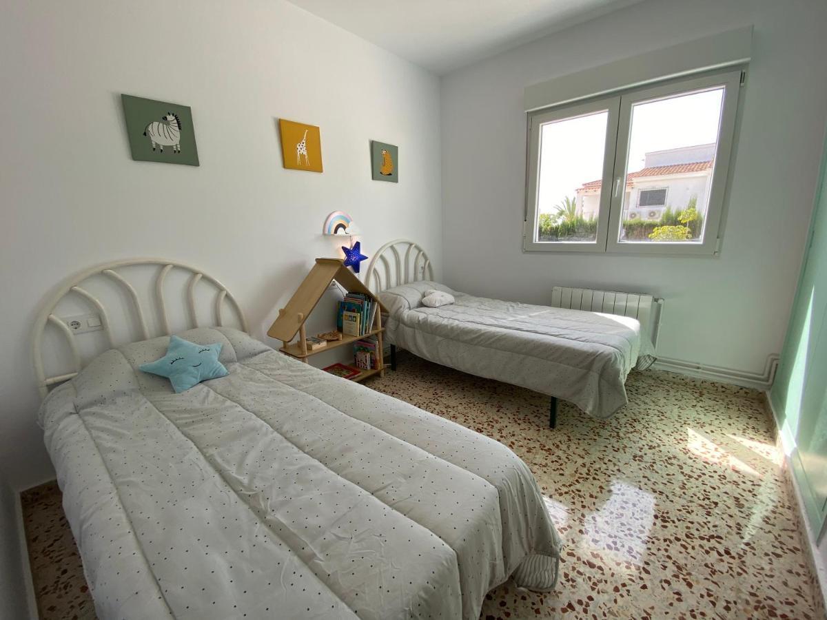 Villa Con Piscina, Soleada, Tranquila Y Centrica カルプ エクステリア 写真