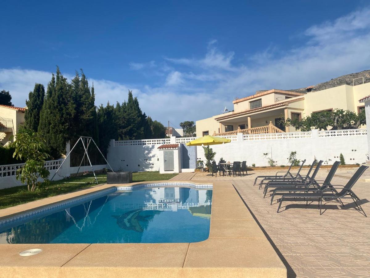 Villa Con Piscina, Soleada, Tranquila Y Centrica カルプ エクステリア 写真