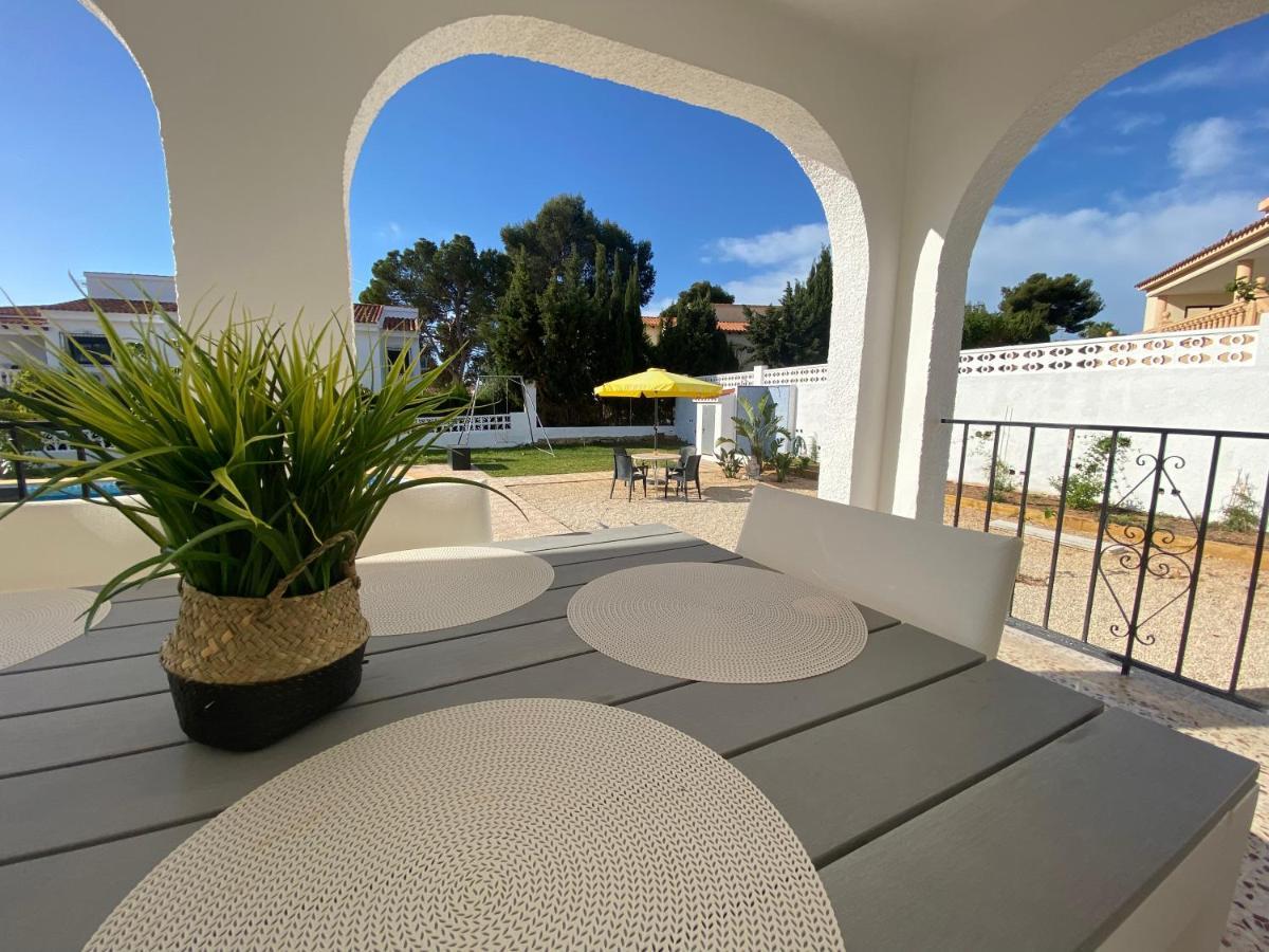 Villa Con Piscina, Soleada, Tranquila Y Centrica カルプ エクステリア 写真